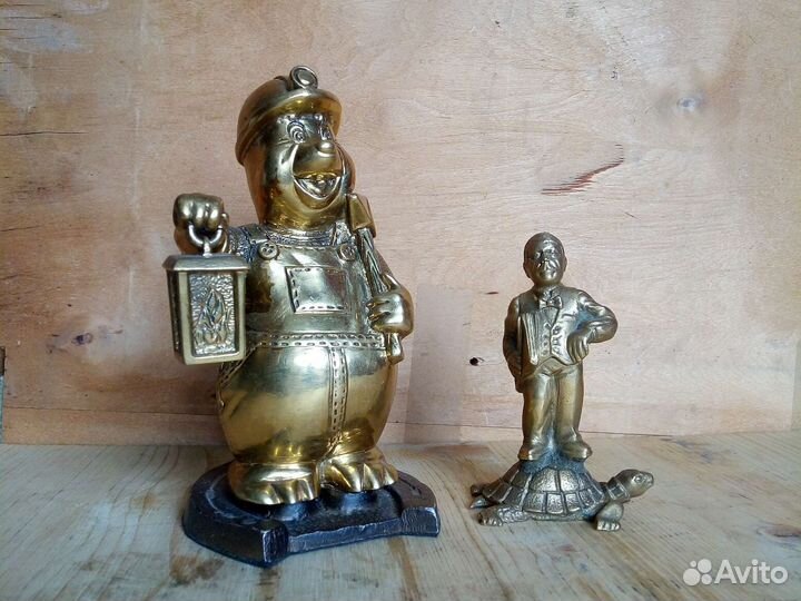 Бронзовые статуэтки