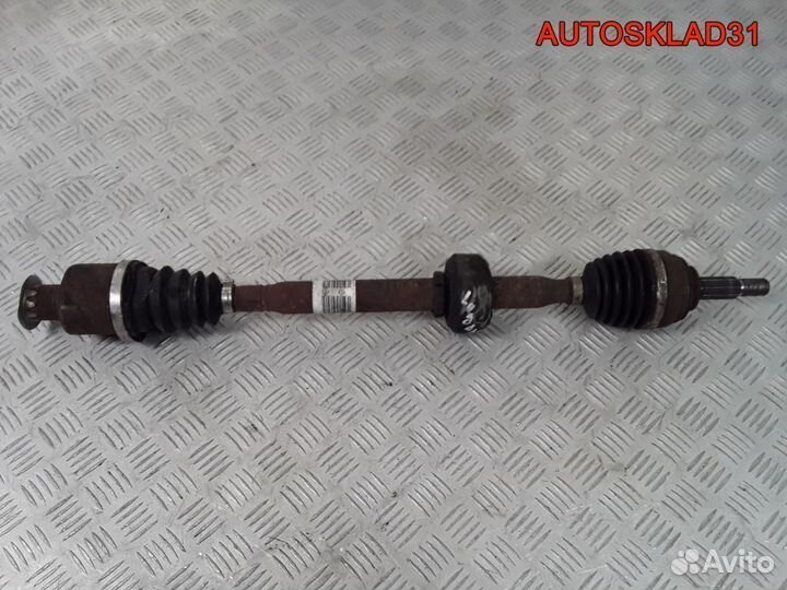 Полуось передняя правая Renault Logan 8200499306