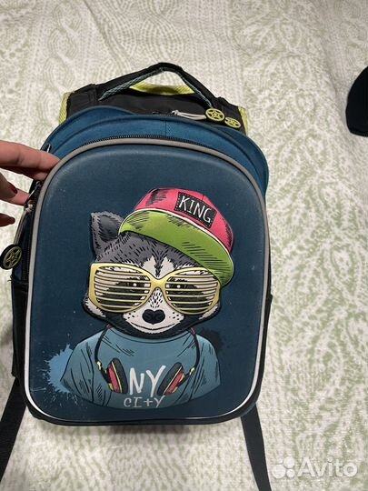 Рюкзак и вещи на мальчика 128р