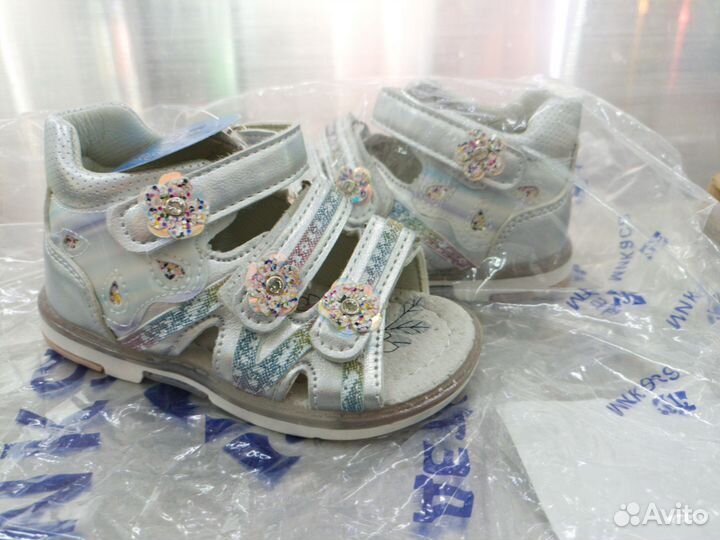 Сандалии для девочки 23 размер