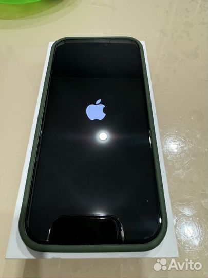 iPhone 15, 128 ГБ