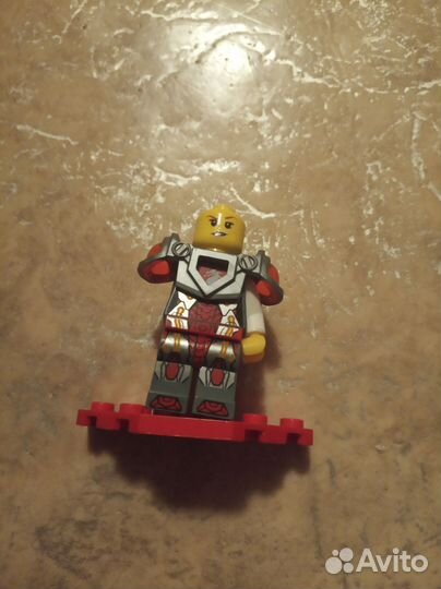 Lego фигурка