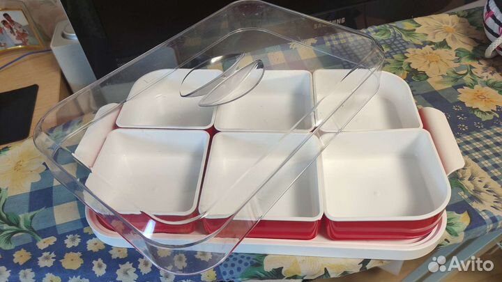 Менажница пластиковая с крышкой