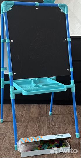 Детский мольберт двухсторонний (мел, магнит)