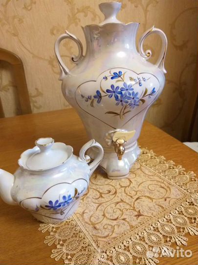 Самовар фарфоровый электрический и чайник СССР