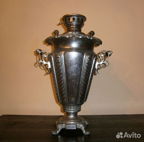 Старинный самовар в отличном рабочем состоянии