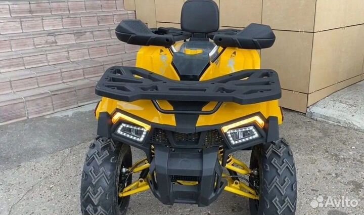 Квадроцикл motoland 200 wild track LUX витрина