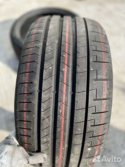 Pirelli PZero MGT 265/35 R20 99Y