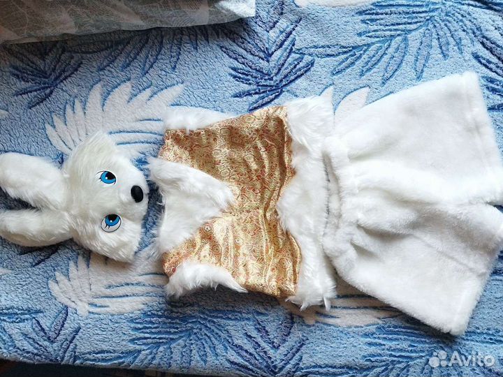 Новогодний костюм зайчика