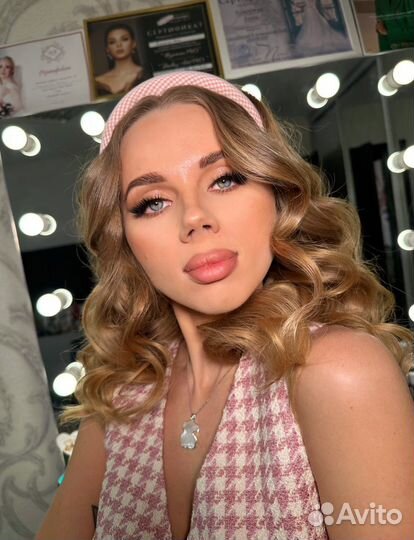 Нужна модель на макияж и прическу