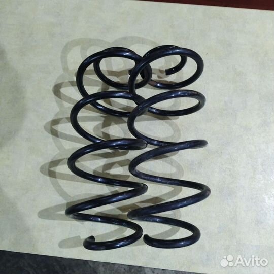 Пружины передние priora