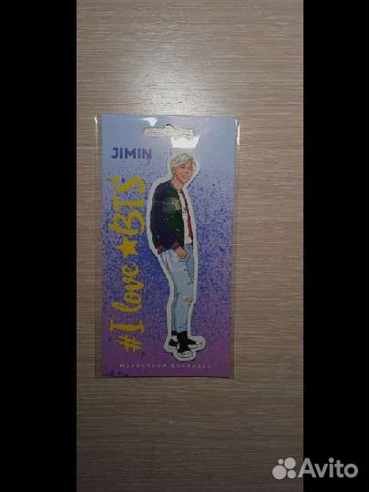 Магнитная закладка BTS