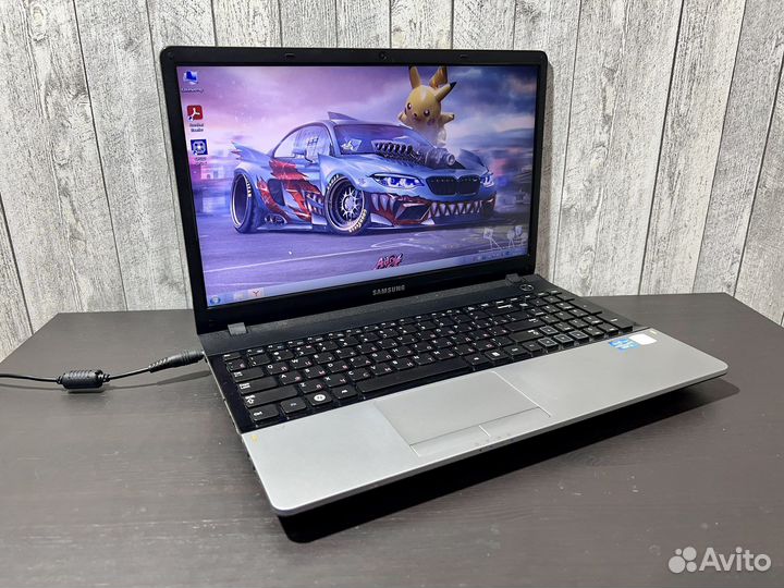 Игровой ноутбук Samsung