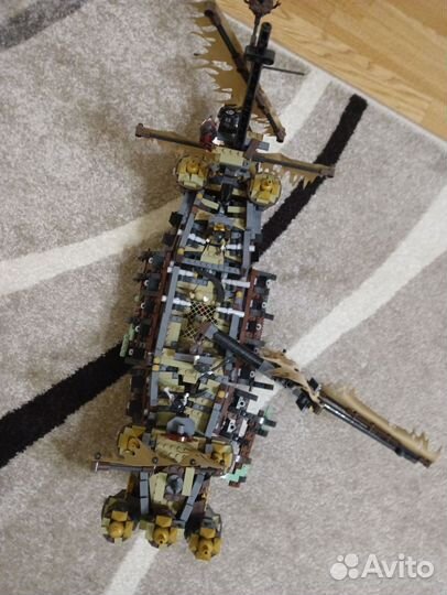 Lego пиратский корабль