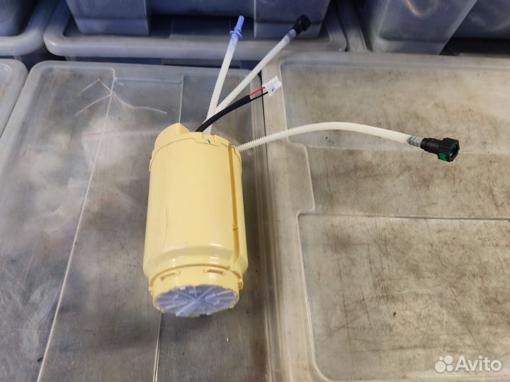 Насос топлива 7L6919088F дефект VW Туарег Audi Q7