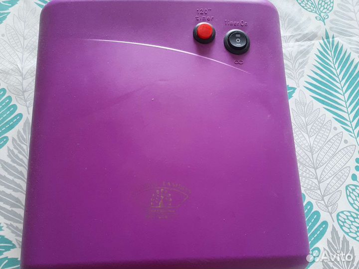 Уф лампа для ногтей