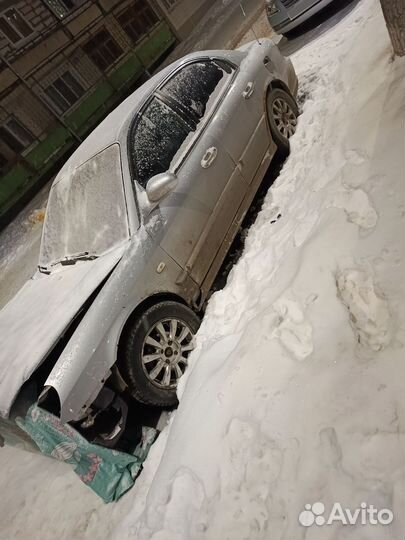 Hyundai Sonata 2.0 МТ, 2007, 235 444 км