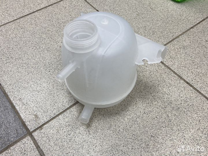 Расширительный бачок sandero logan largus