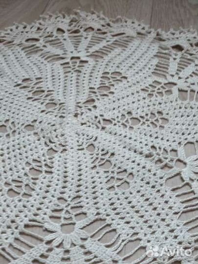 Салфетка ажурная вязаная круглая