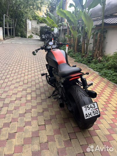 Yamaha XJR 1300