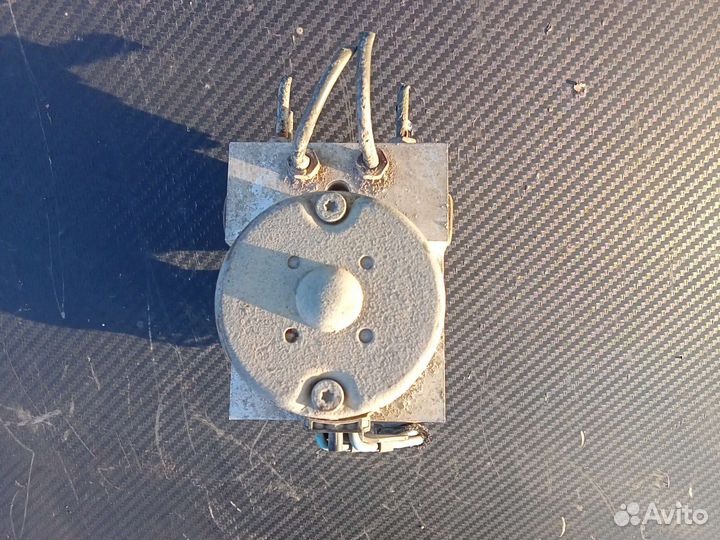 Блок ABS Nissan Primera P11 QG16