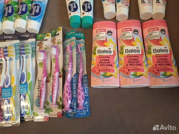 Зубная паста, щетки, гель для душа из Германии