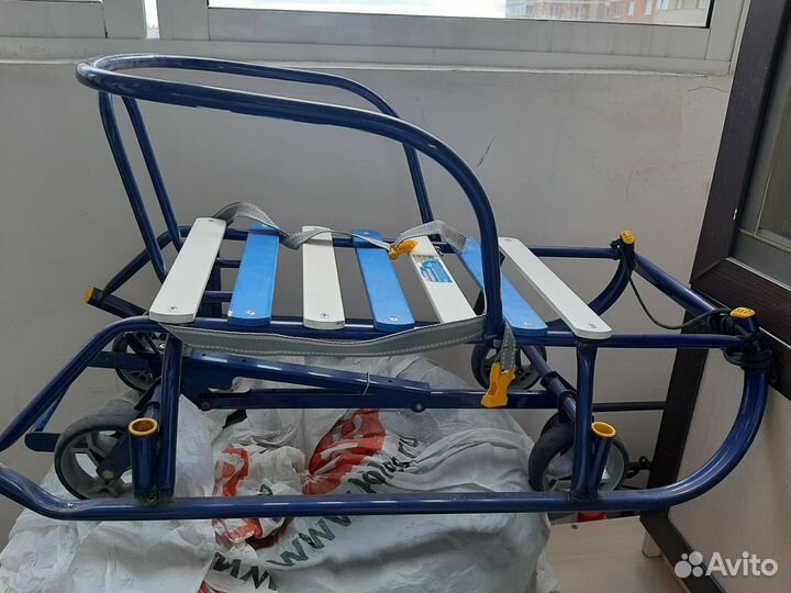 Санки с колесами