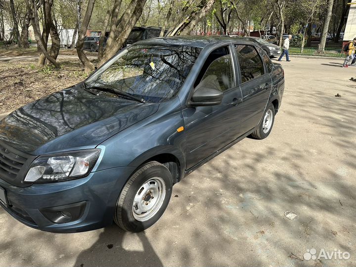 LADA Granta 1.6 МТ, 2015, 132 000 км