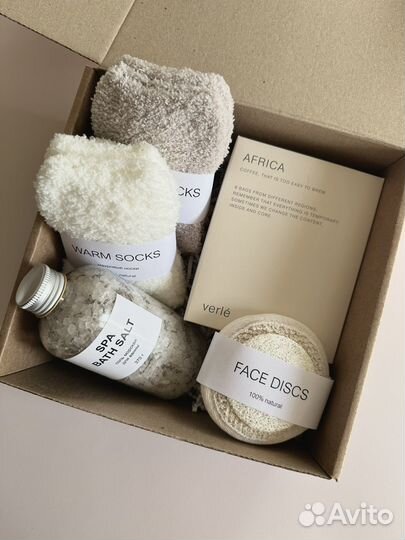 Подарочный набор для женщин / подарочный бокс