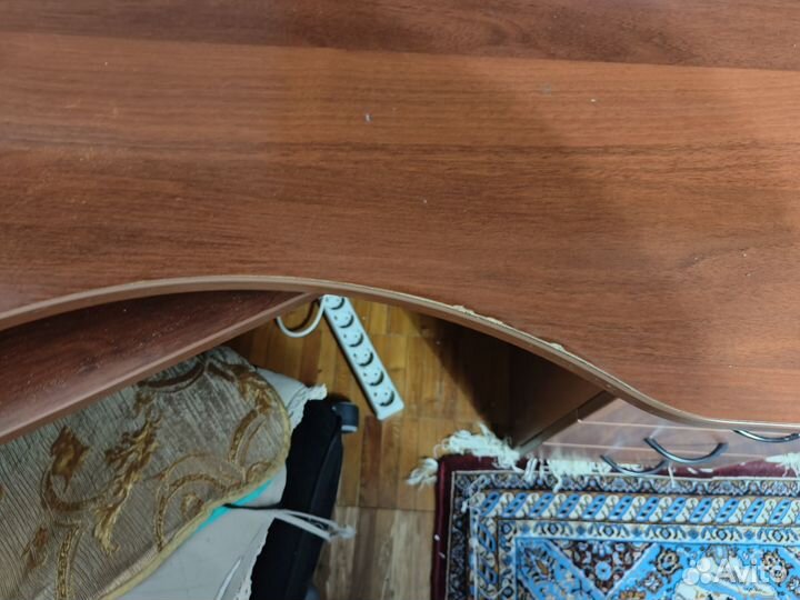 Стол компьютерный