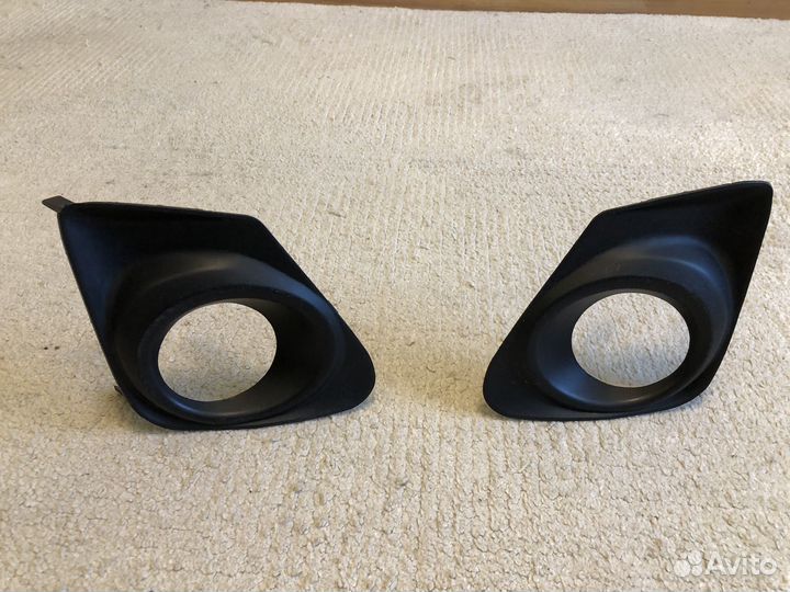 Заглушки птф Toyota corolla 150 дорестайлинг