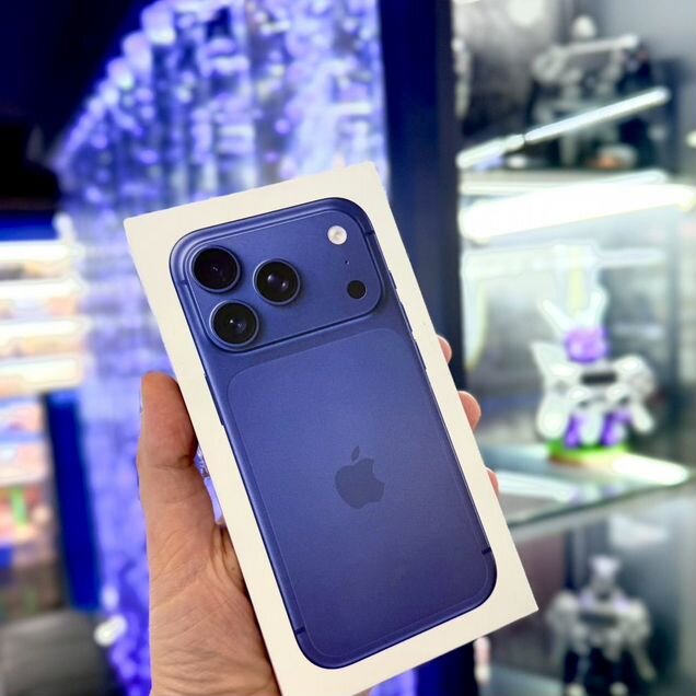 iPhone 17 Pro Max, 256 ГБ, eSIM