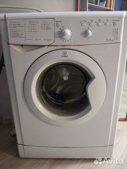 Стиральная машина indesit