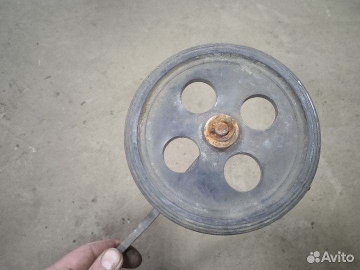 Боковое колесо к советскому велосипеду