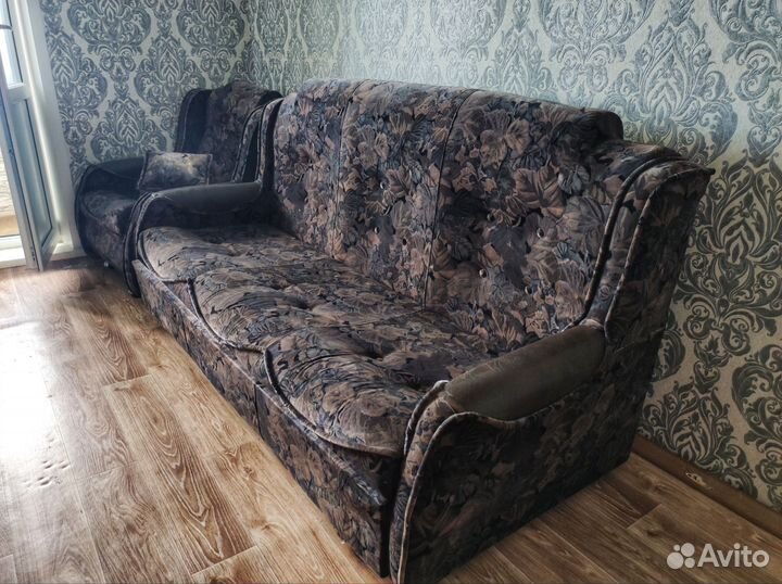 Диван и 2 кресла