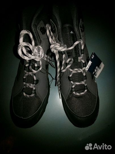 Непромокаемые и утеплённые ботинки 