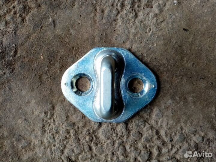 Петля двери Honda Civic 4D 1.8 2006-2012