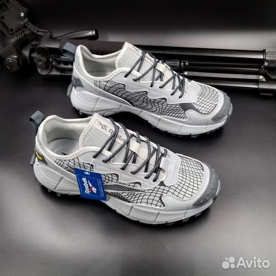 Кроссовки reebok zig kinetica