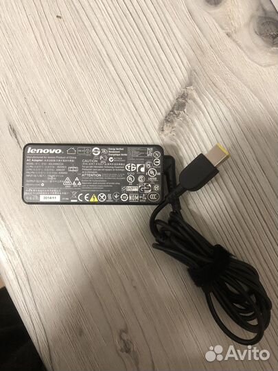 Блок питания для ноутбуков Lenovo 20 V- 2.25 A