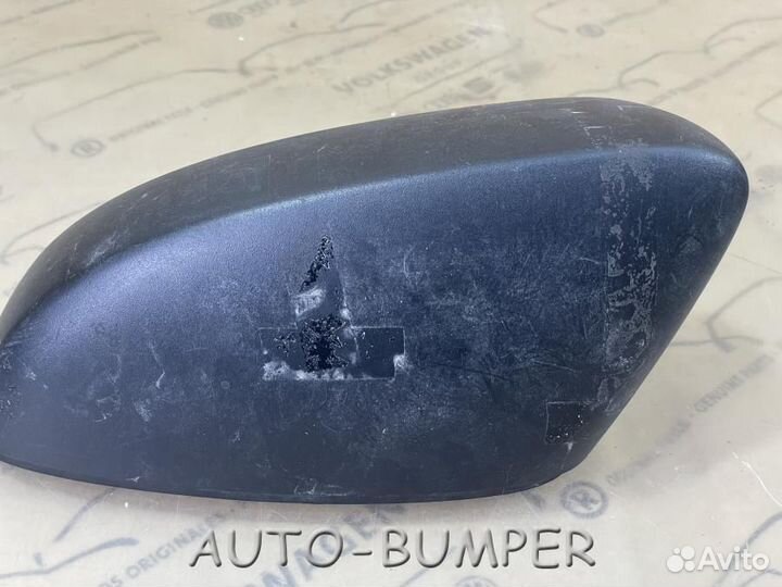 Skoda Rapid 2013- Накладка зеркала правого