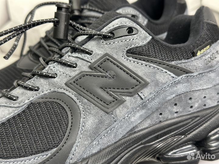 Кроссовки New Balance 2002R Gore-Tex черные