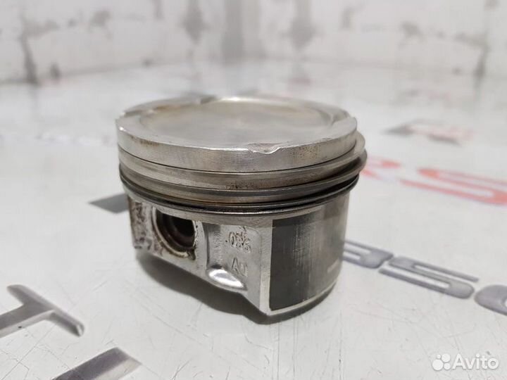 Поршень Volkswagen Polo 6N2 AUA 2002