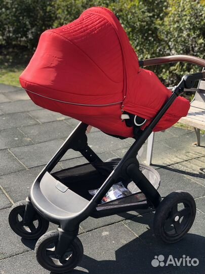 Stokke winter kit и шкура из овчины на сиденье