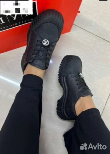 Ботинки женские