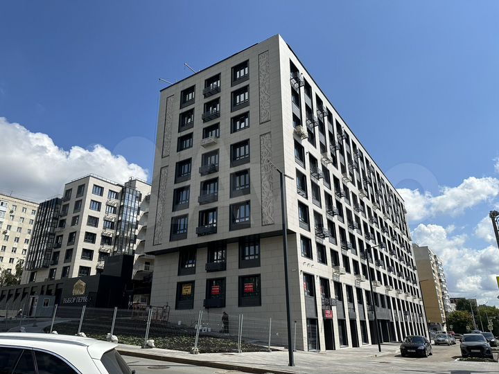 4-к. квартира, 108 м², 4/8 эт.