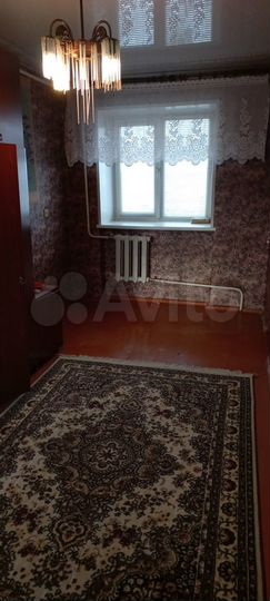 3-к. квартира, 70 м², 1/2 эт.