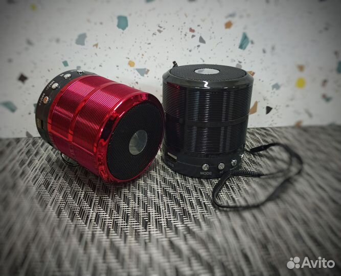 Колонки портативные с кабелем USB