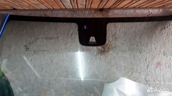 Стекло лобовое мерседес мл 166 бу