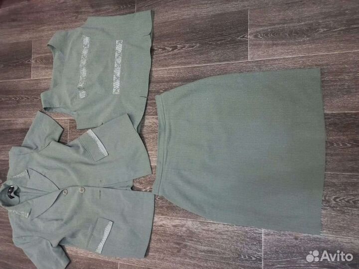 Костюм женский