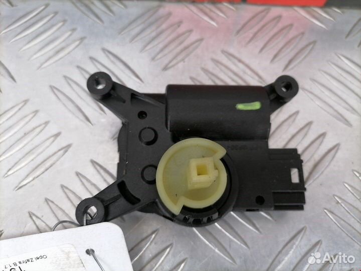 Сервопривод для Opel Zafira B